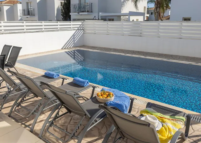 Palms 32 Villa Protaras