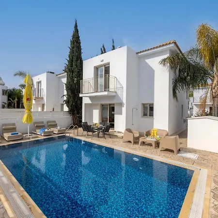 Palms 32 * Protaras