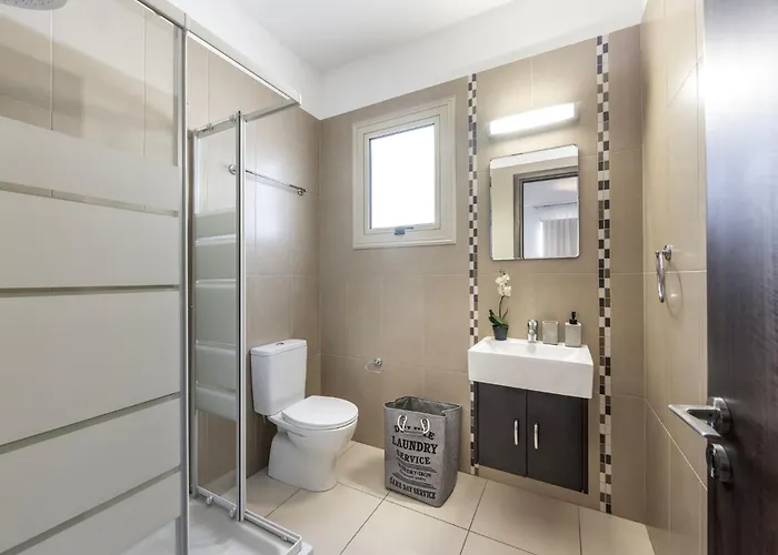 Palms 32 * Protaras